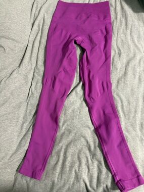 lululemon athletica Magenta Seamless Leggings